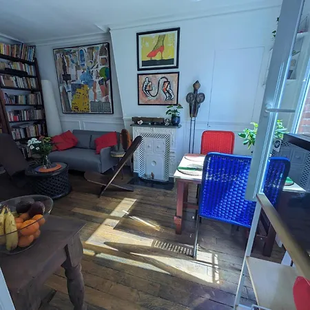 Charmant 2 Pieces A 11eme Daire Paris